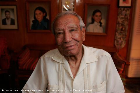 Felipe T. Roybal photographed at his home in El Paso, Texas, May 2008. (Photo By: Valentino Mauricio)
